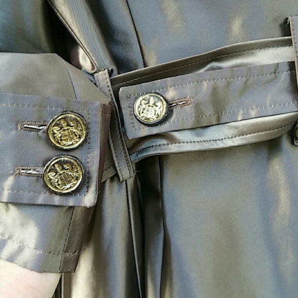 Sara Berman Trench Coat - Picture 4 of 7